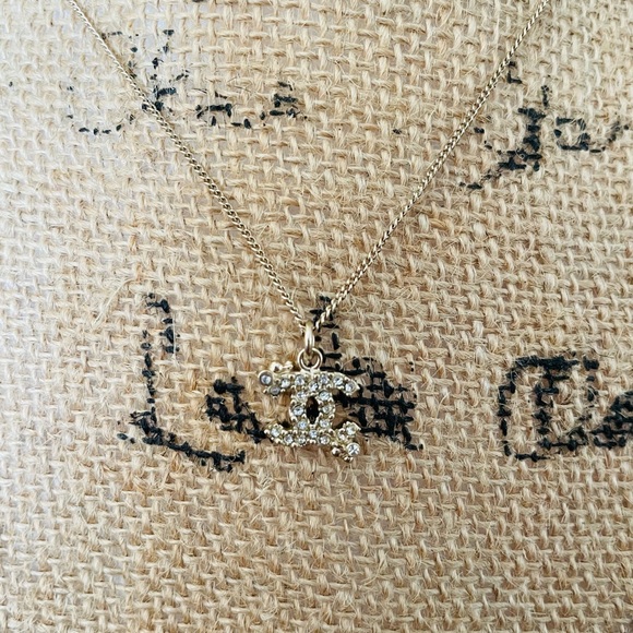 Chanel classic Gold Tone Timeless CC Crystal Pendant Necklace - Picture 11 of 15